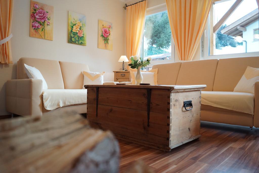 Chalet Olympia นอยชติฟ อิม ชตูไปทัล ภายนอก รูปภาพ